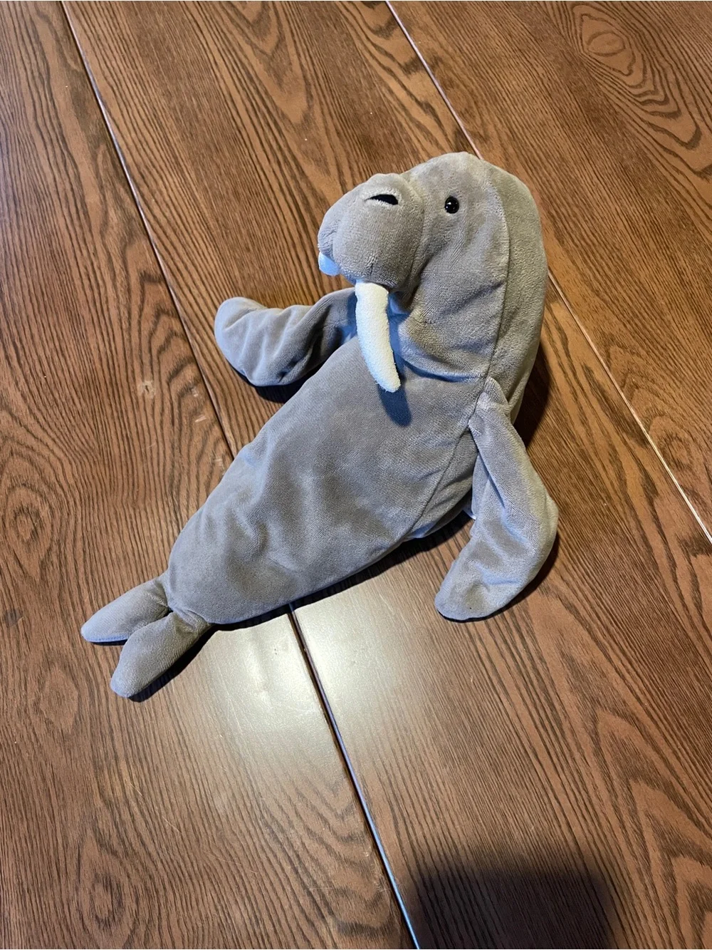 *RARE* Authentic Retired Jellycat Wrinkles Walrus medium size 14” EUC